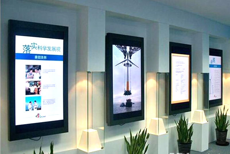 液晶广告机有什么优势？