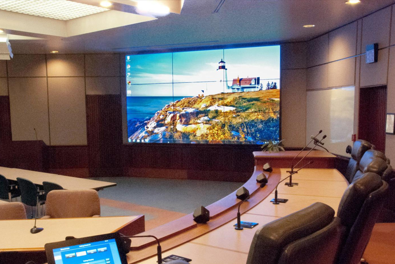 液晶拼接屏的常见的安装方式及维护方式