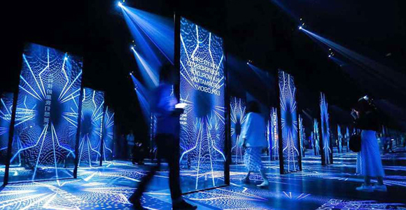 多媒体展厅、数字展馆的“新宠儿”--- LED创意屏